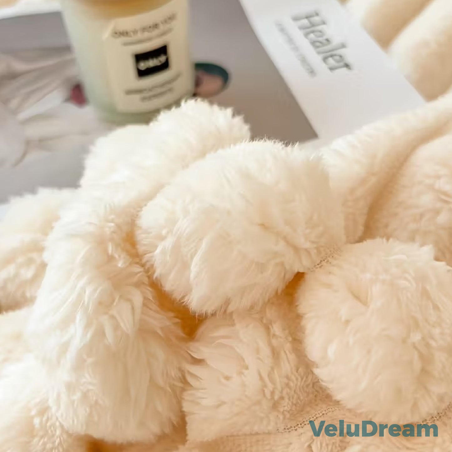 VeluDream™ – Manta de Terciopelo Suave & Lujosa